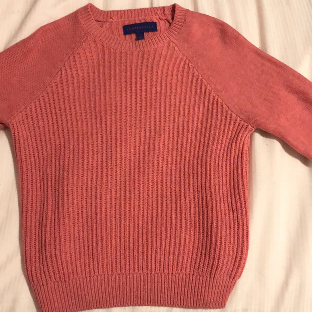 Women’s sweater.